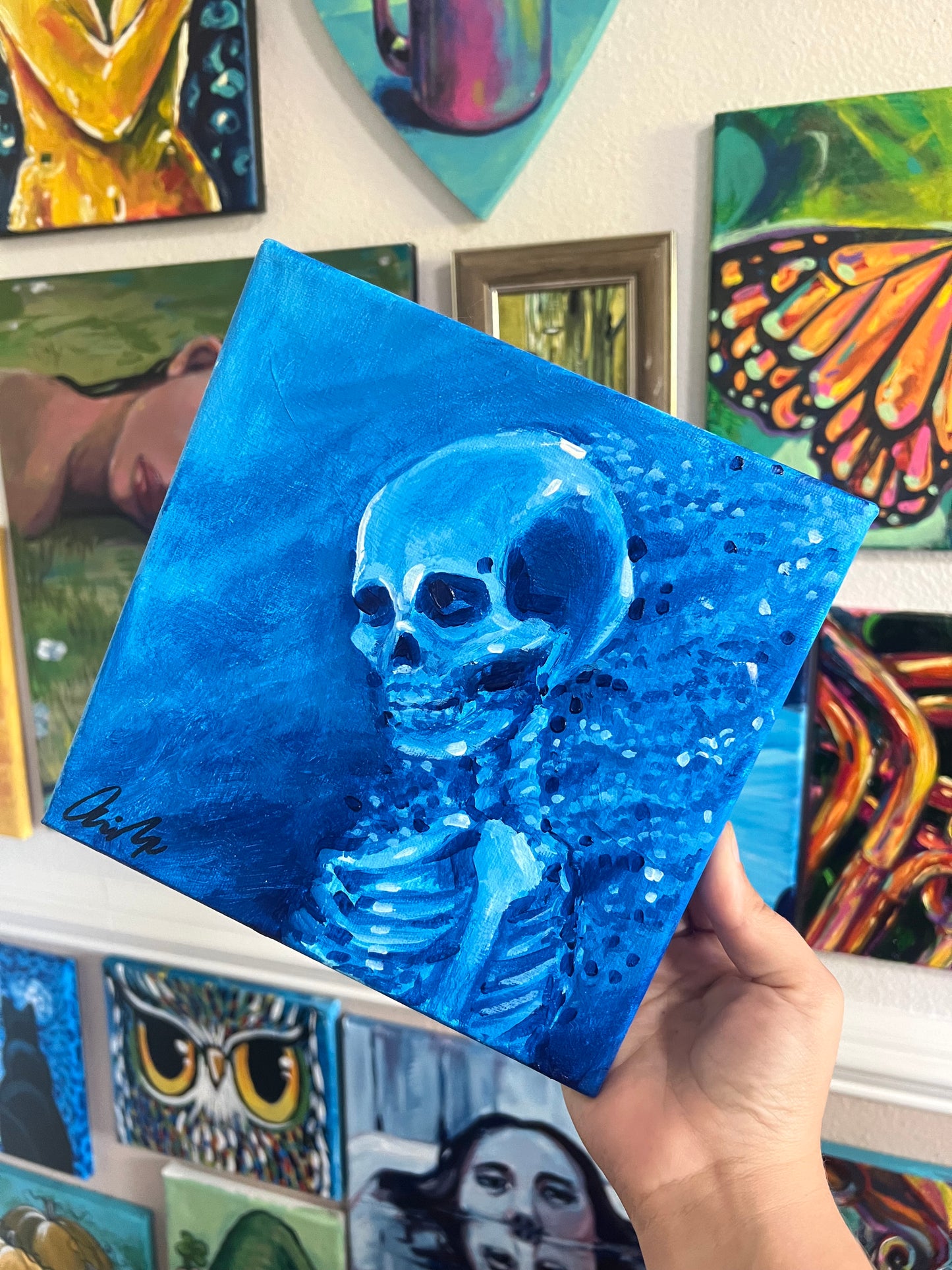 Fading skeleton