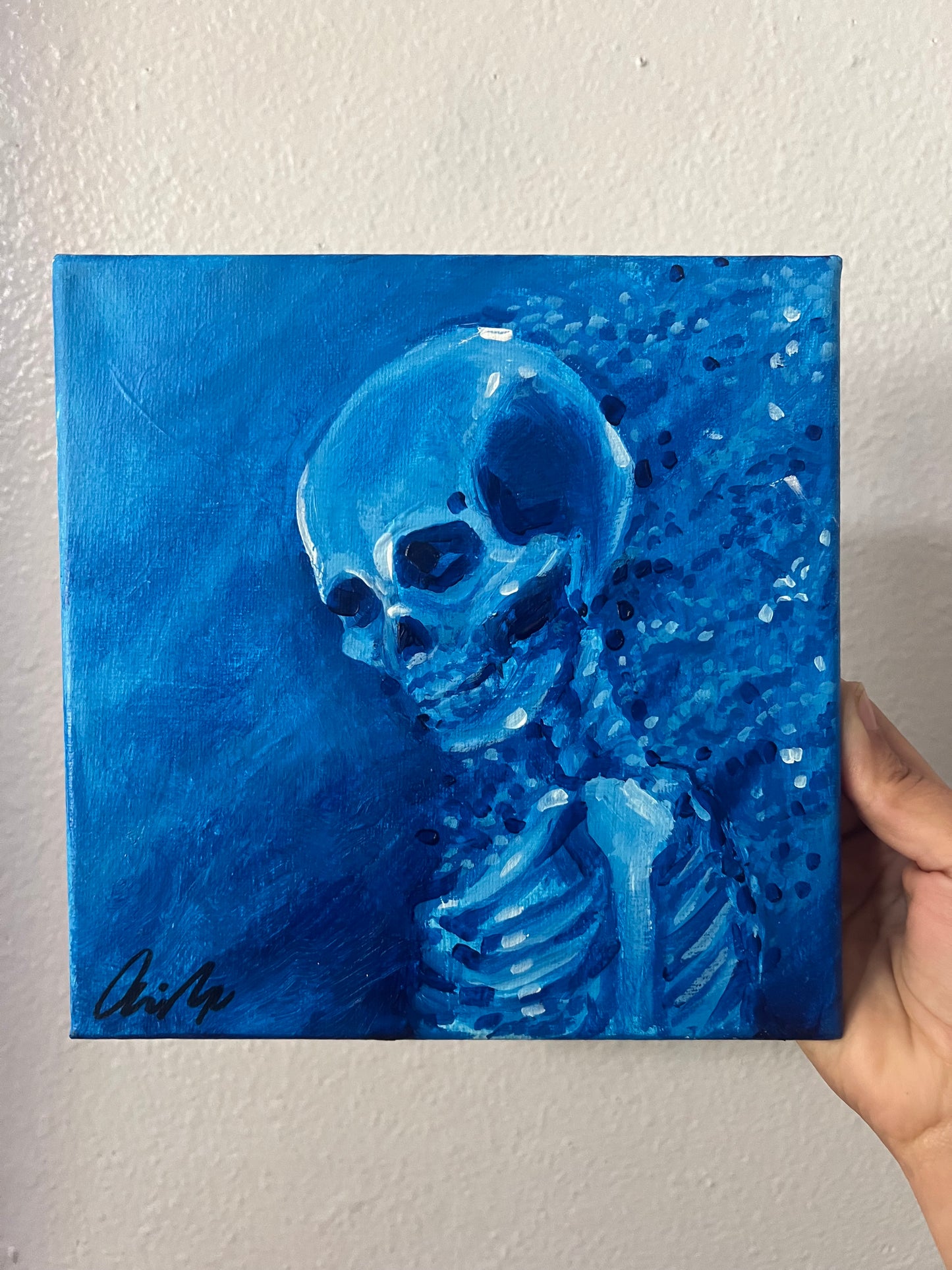 Fading skeleton