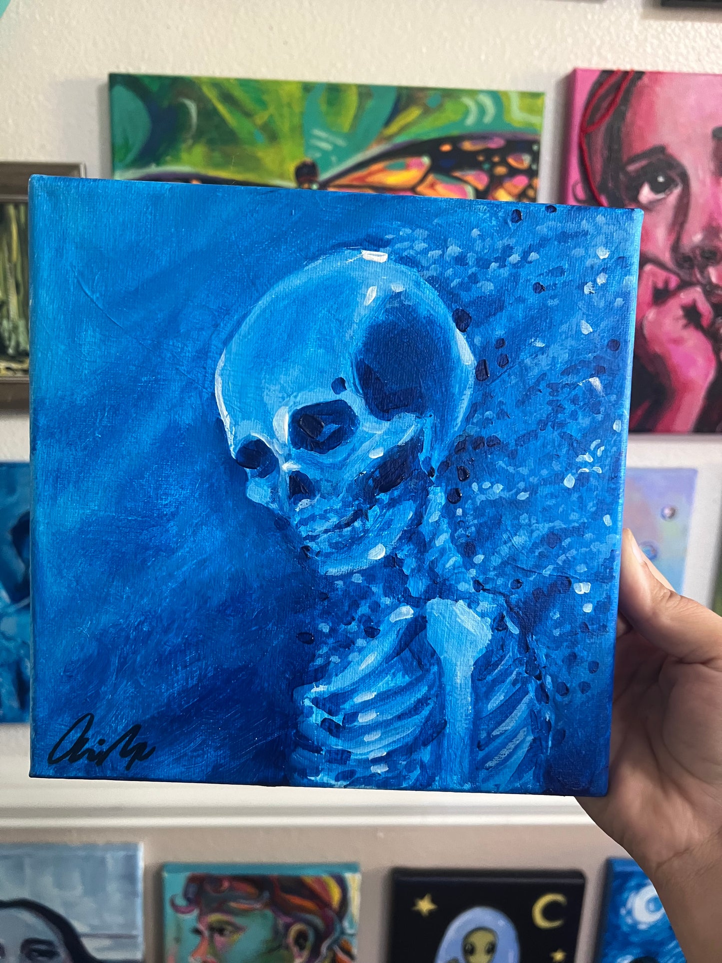 Fading skeleton