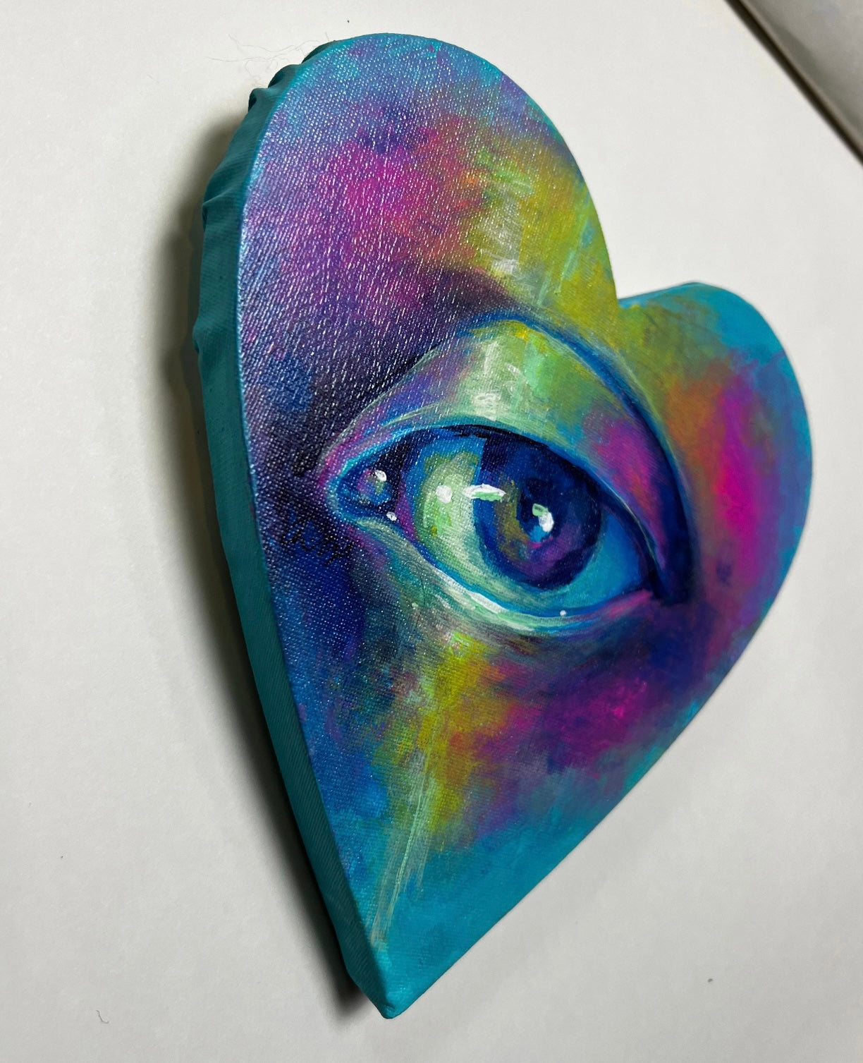 Colorful eye heart painting