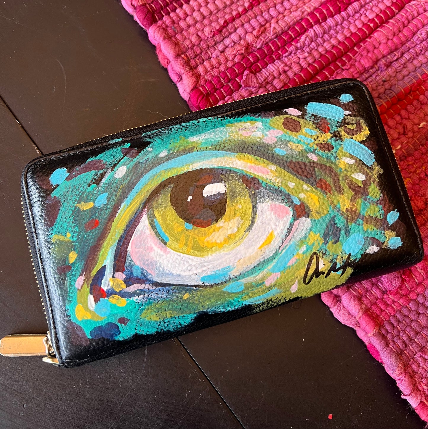 Wallet/pocket purse with painted eye